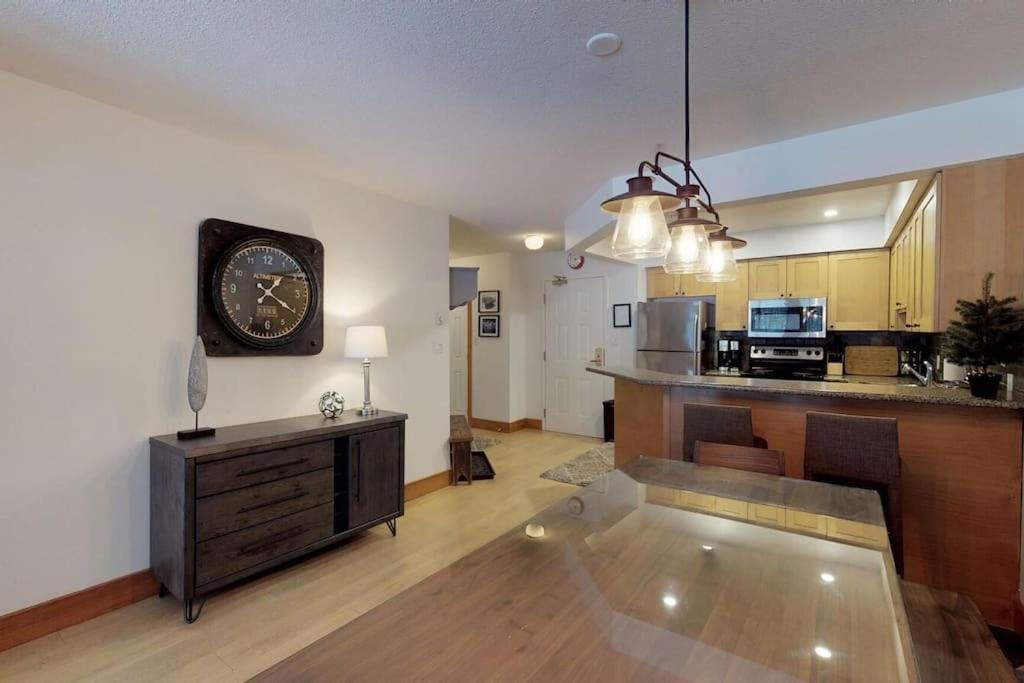 Powderhorn By Whistler Blackcomb Vacation Rentals Exterior foto